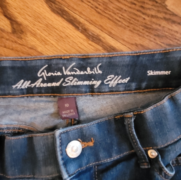 Skimmer Capris Slimming Effect Gloria Vanderbilt Mwdium Wash - Picture 6 of 7